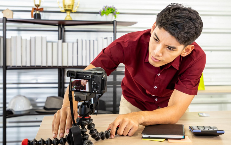 How Marketers Are Using PixVerse Motion + invideo Clips to Create Evergreen Brand Assets